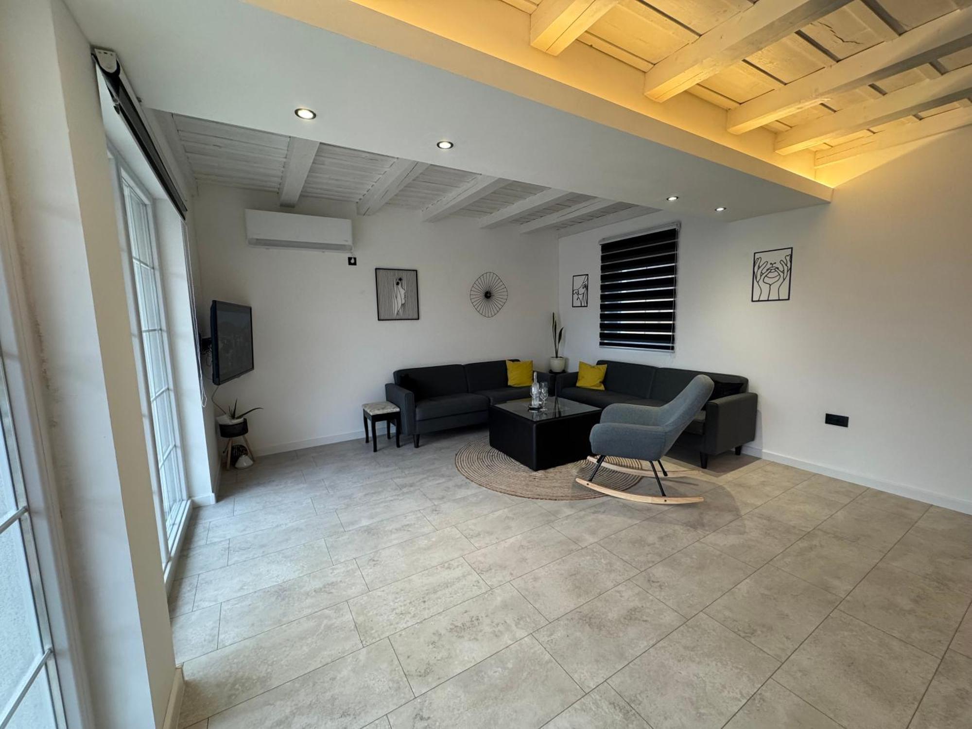Villa Village Pool Silentium Mostar